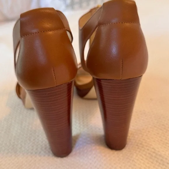 MICHAEL KORS Berkley Tan Leather Block Heel Sandals Platform Heels Shoes - Picture 12 of 15